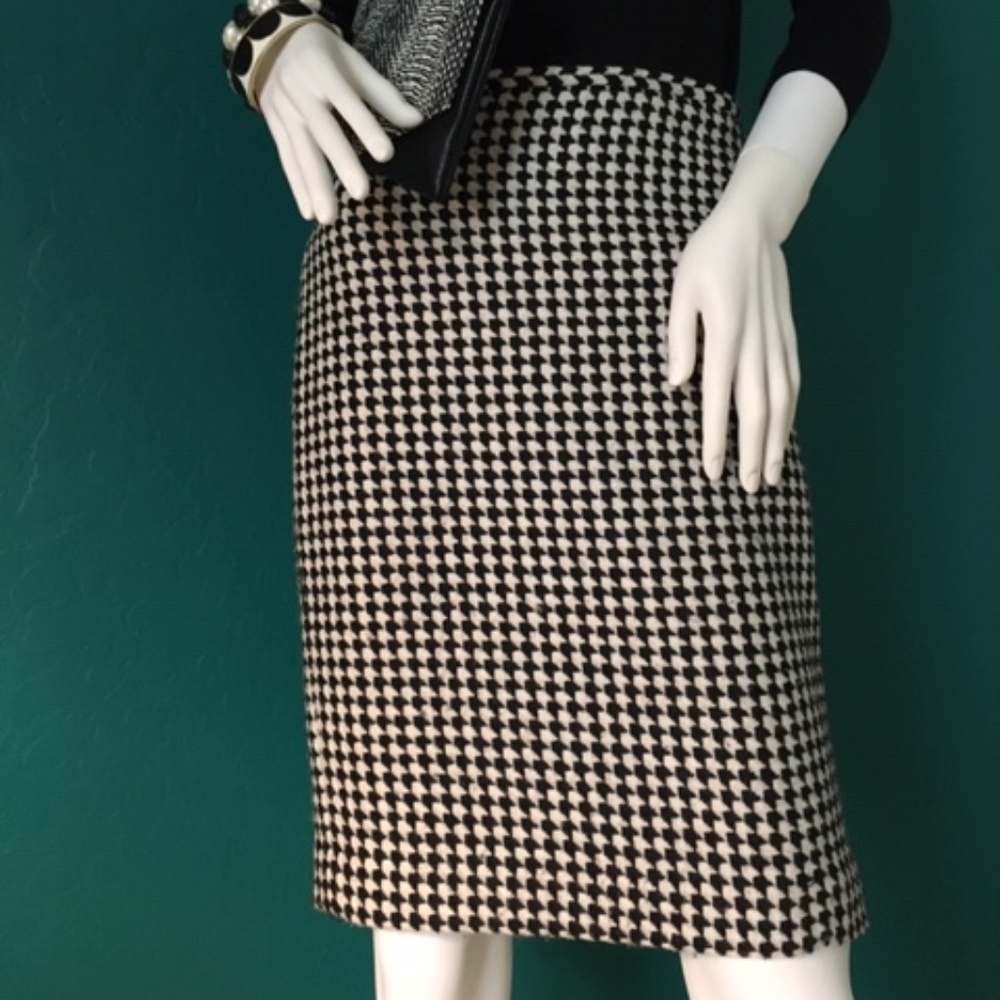LOFT skirt